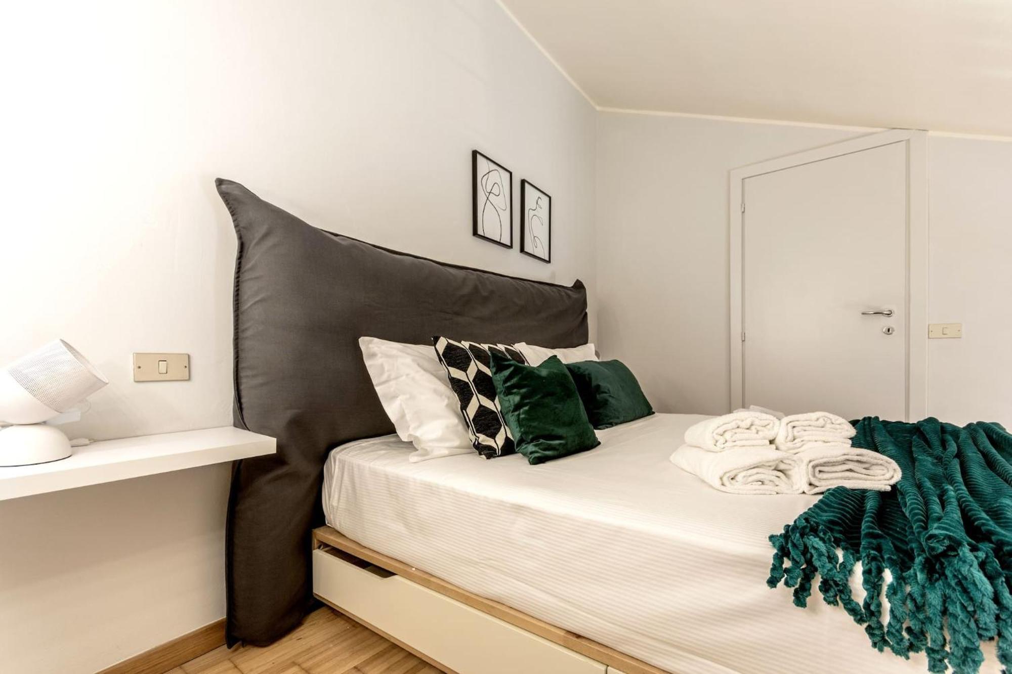 Lovely Apartments In The Hearth Of Brera By Rentopolis ميلان المظهر الخارجي الصورة